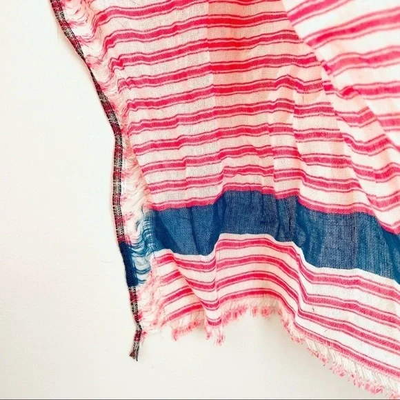 🎯3/$10 LOFT Coral White Grain Stripe Floral Lightweight Scarf Blue Border - Picture 5 of 6